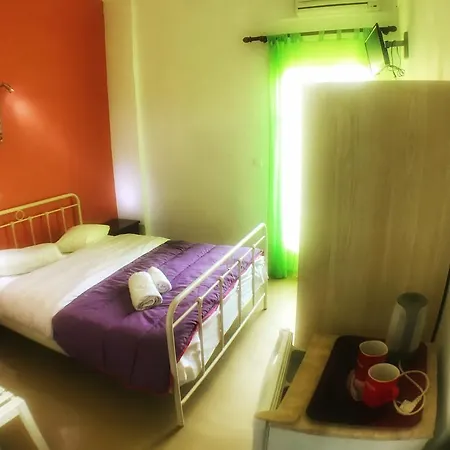 Benitsa Hotell *